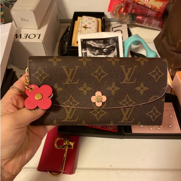 LOUIS VUITTON Emilie Blooms Wallet EC - Picture 16 of 16